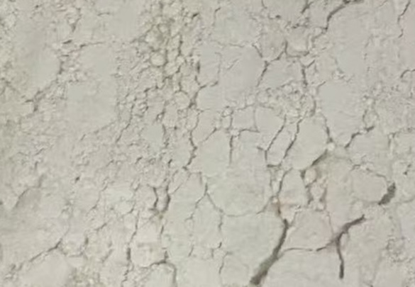 5,6-Dichloro-4-pyridazinecarbonitrile